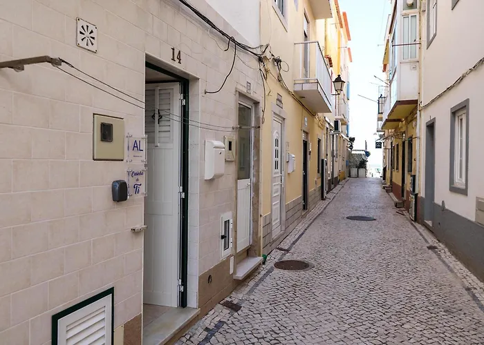 Casinha Do Ti بيت للعطل نازاريه